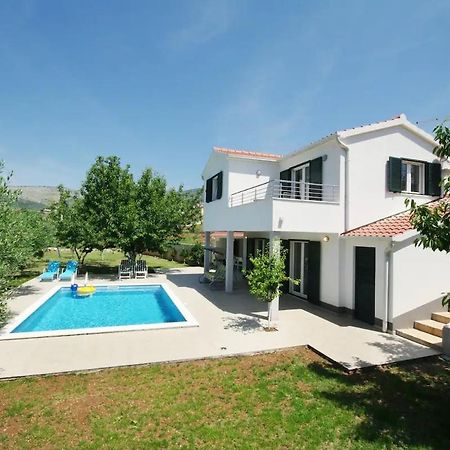 Вілла House Viki Plano Екстер'єр фото