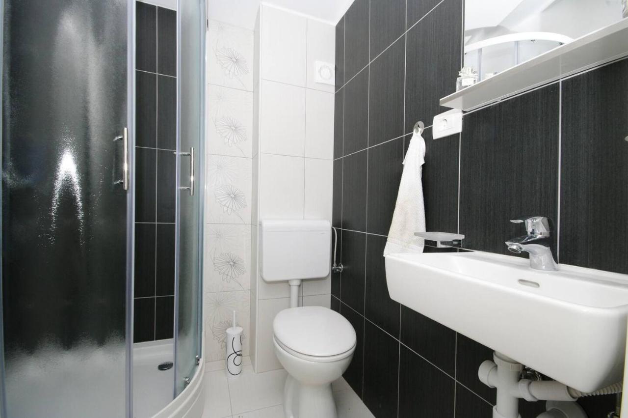 Вілла House Viki Plano Екстер'єр фото