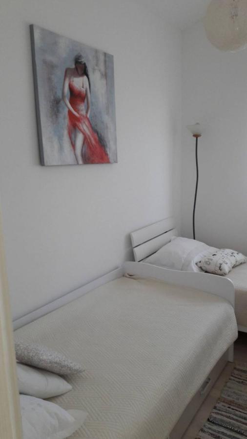 Вілла House Viki Plano Екстер'єр фото
